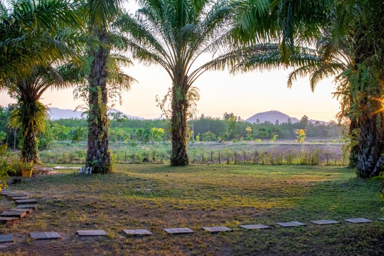 View Dao Jantra Hotell Chachoengsao Exteriör bild