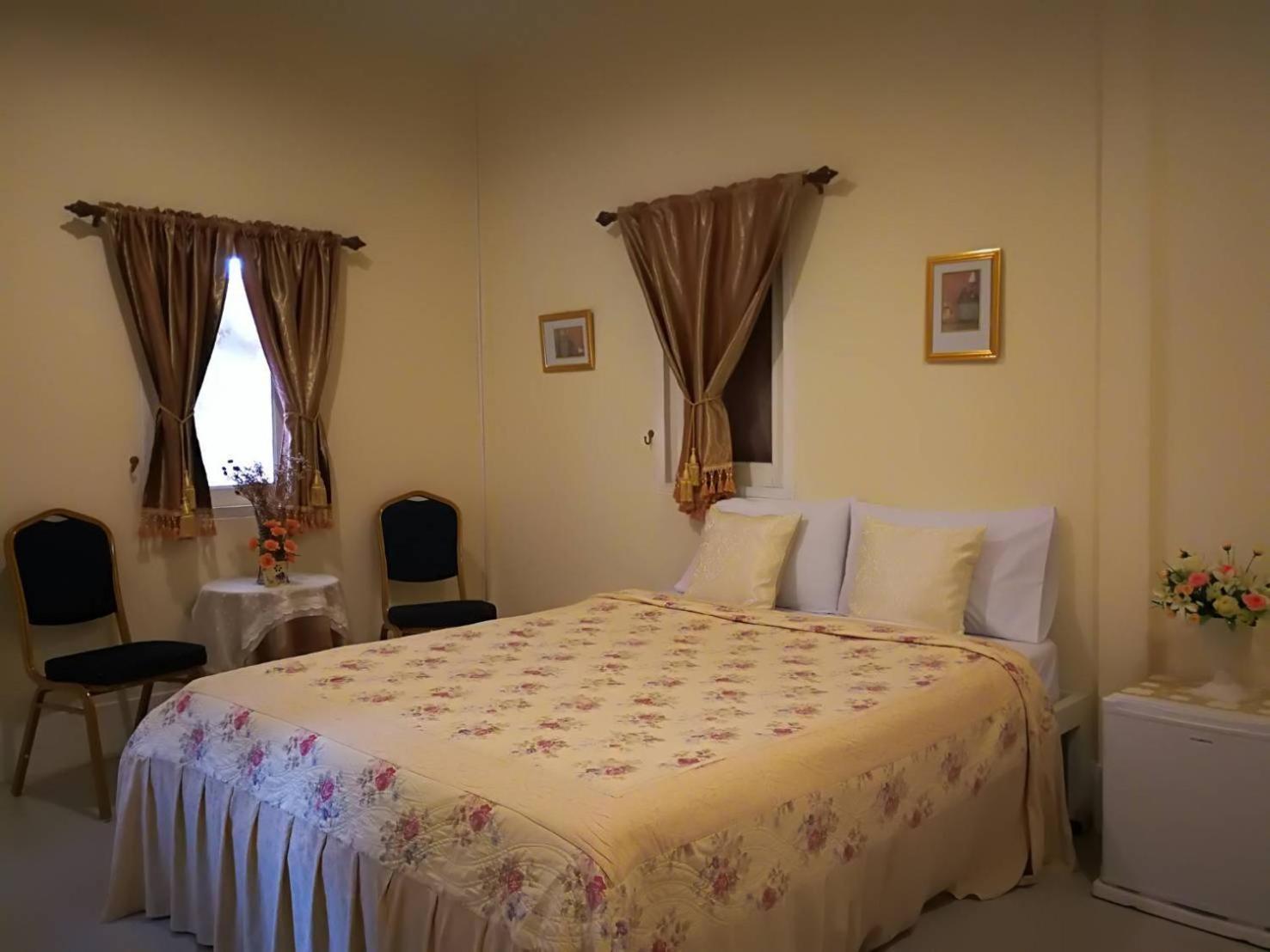 View Dao Jantra Hotell Chachoengsao Rum bild